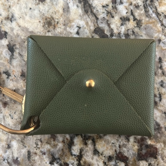 Avryn Co. Moss Green Leather Wristlet Wallet - Picture 3 of 7